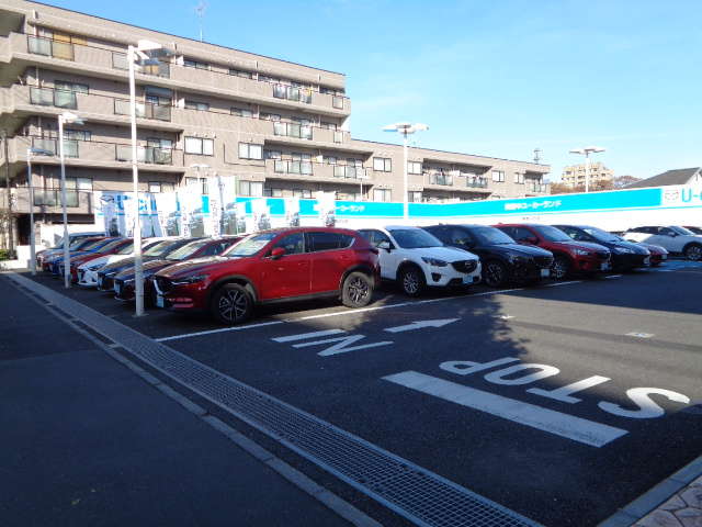 関東マツダ 東府中店