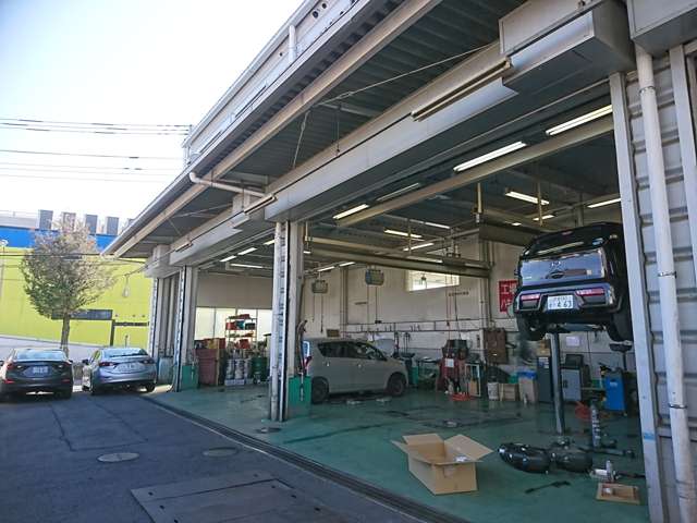 関東マツダ 大宮南中丸店