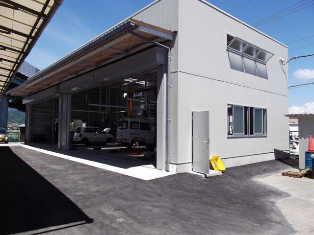 東海三菱自動車販売 クリーンカー静岡中吉田