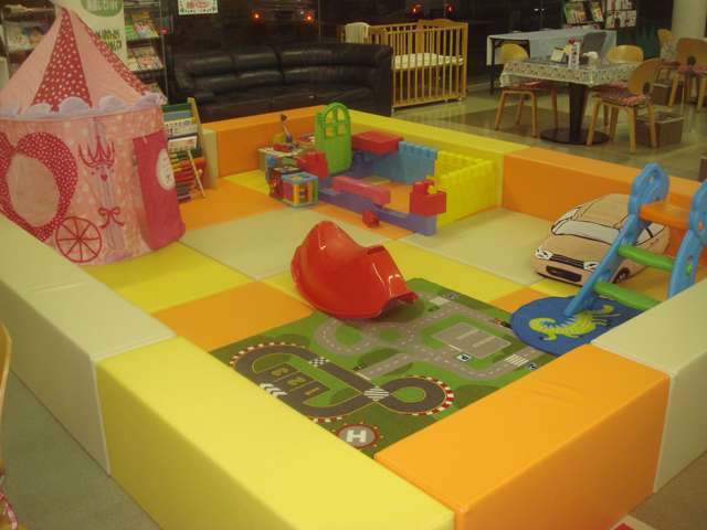 九州三菱自動車販売(株) クリーンカー福重