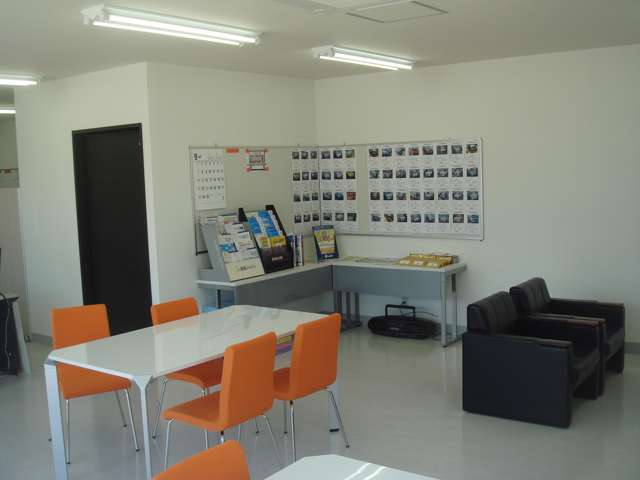 九州三菱自動車販売(株) クリーンカー福重