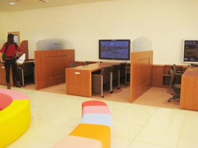 (株)スズキ自販南東京 スズキアリーナ三鷹