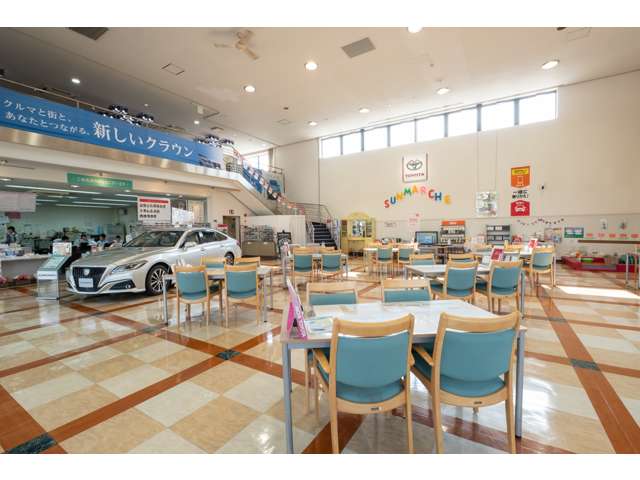 愛知トヨタ自動車(株) サンマルシェ店