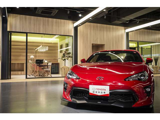 愛知トヨタ自動車(株) 認定中古車AUTOTOWN高辻店