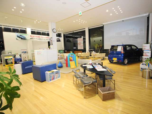 愛媛日産自動車株式会社 カータウン久米