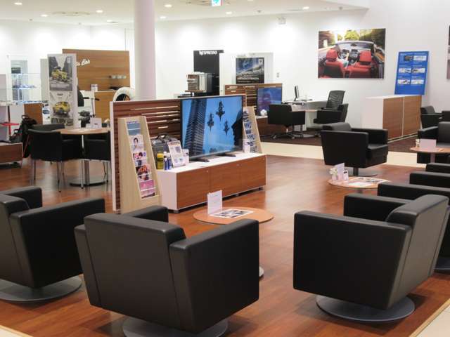 A.l.c.BMW 厚木支店/(株)ALC Motoren