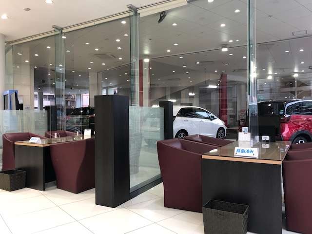 ホンダカーズ福岡 荒江店