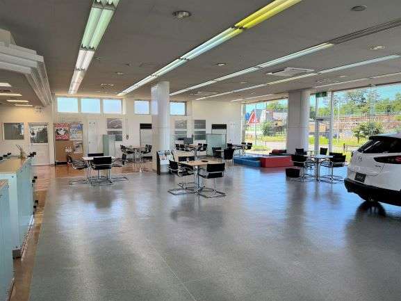 (株)東北マツダ 能代店