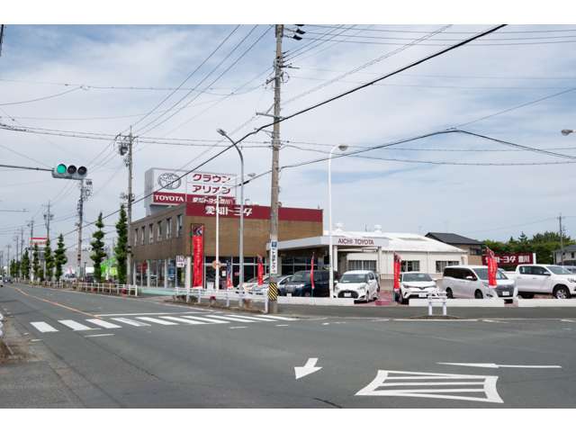 愛知トヨタ 豊川インター店