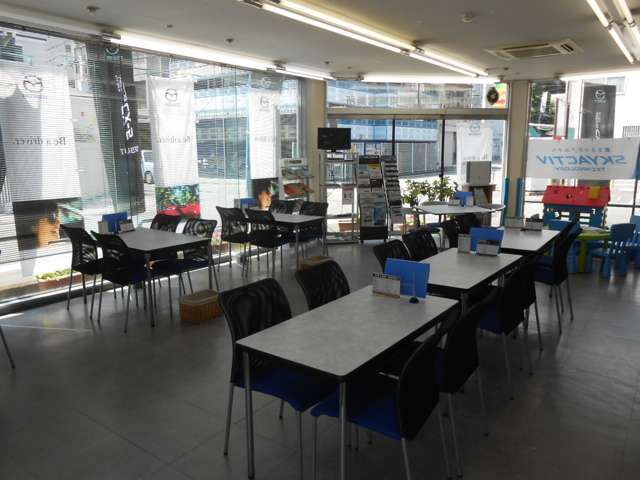 大阪マツダ販売(株) 東成店