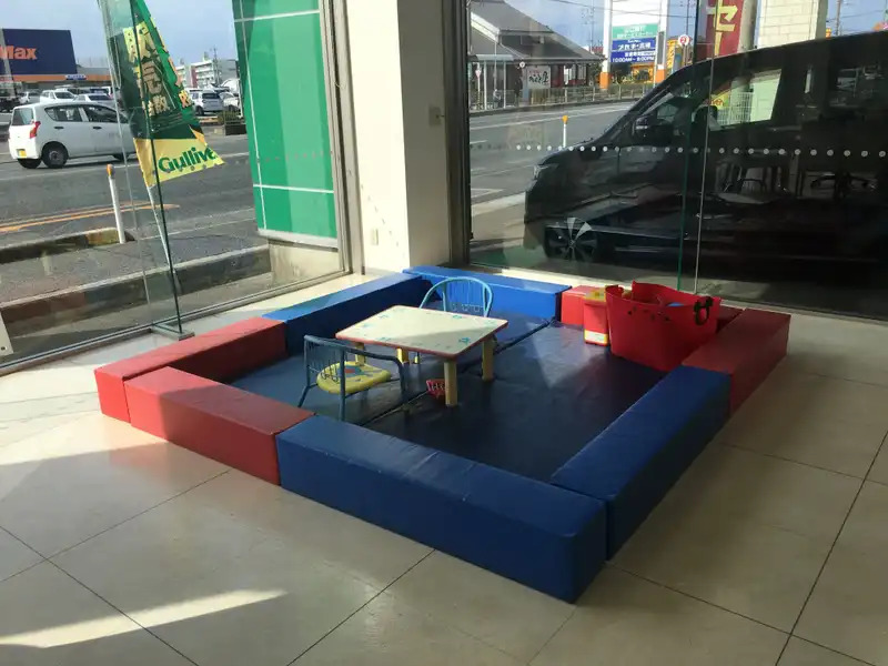 ガリバー下関綾羅木店