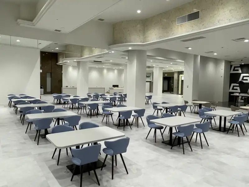 ガリバー八幡店