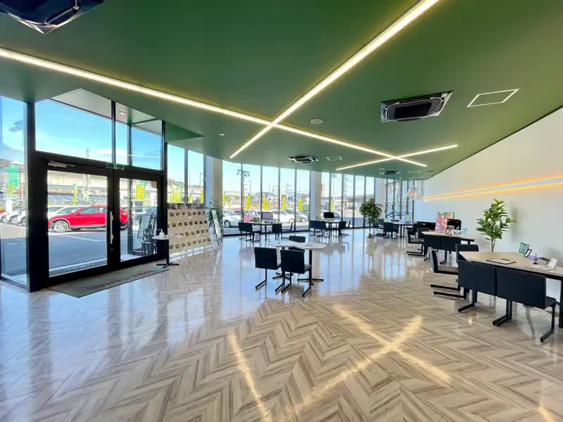 ガリバー武雄店