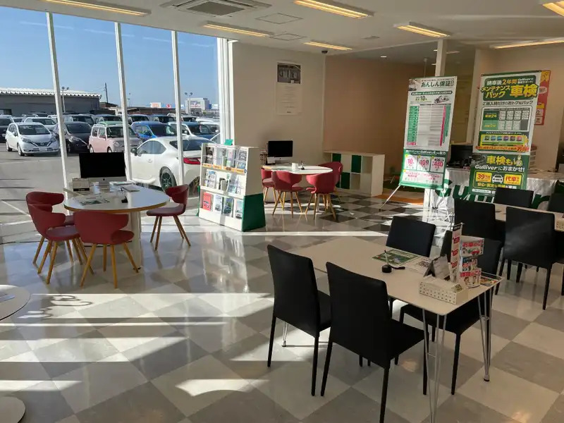 ガリバー新発田店