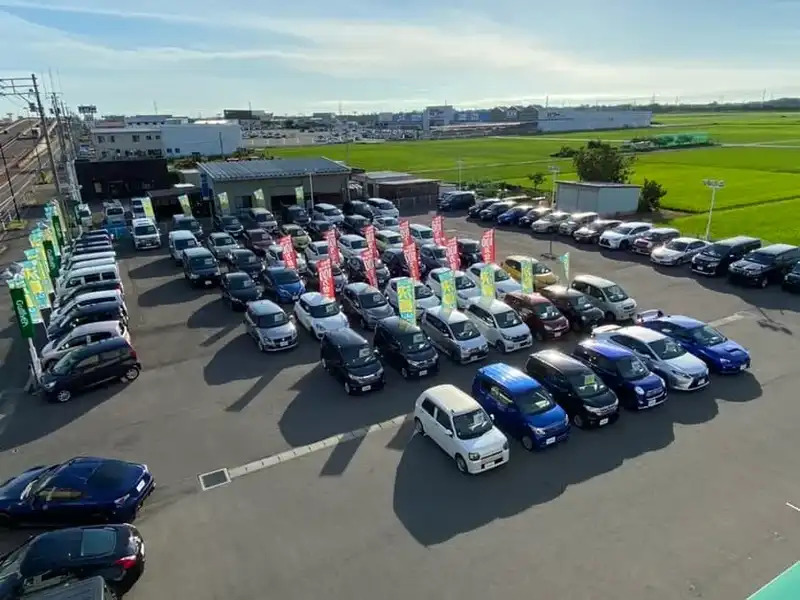 ガリバー新発田店