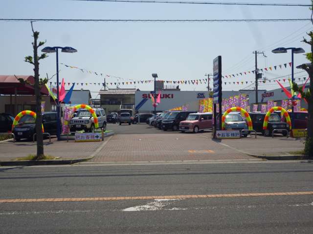 (株)スズキ自販近畿 U’sSTATION貝塚