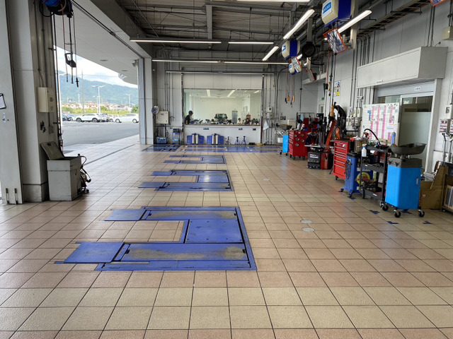 WECARS(ウィーカーズ) 桜井店