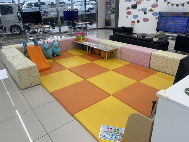 WECARS(ウィーカーズ) 日立店