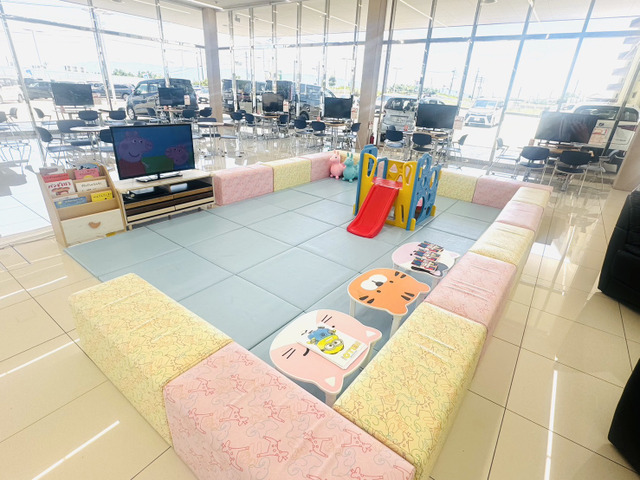 WECARS(ウィーカーズ) 小郡店