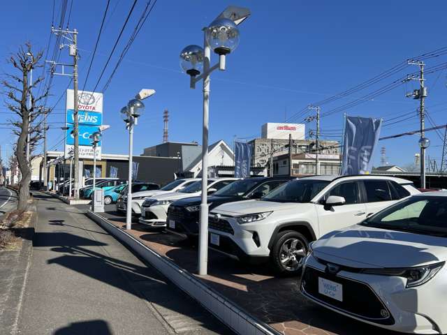 ウエインズトヨタ神奈川 WEINS U-Car 平塚四之宮