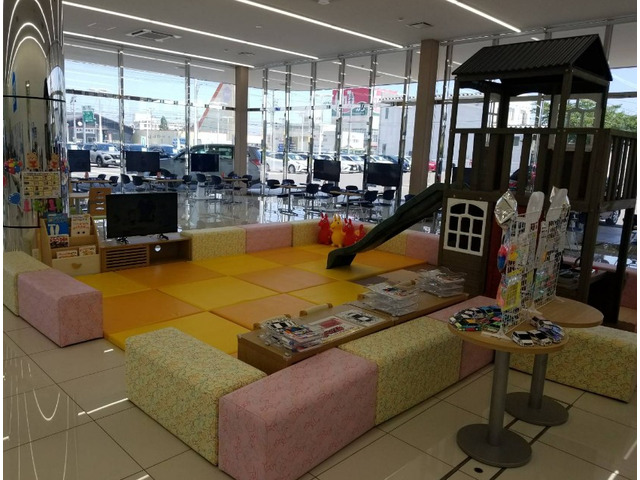 WECARS(ウィーカーズ) 八戸店