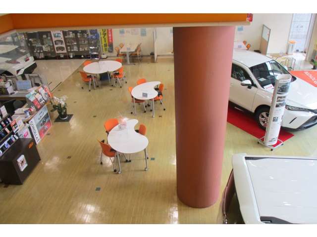 トヨタカローラ大阪(株) なんば店