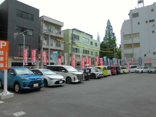 トヨタカローラ大阪(株) 福島店