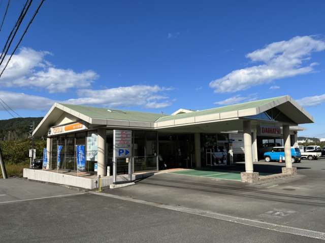 トヨタカローラ三重(株) トヨタカローラ三重 鳥羽店