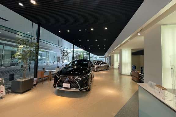 レクサス青山