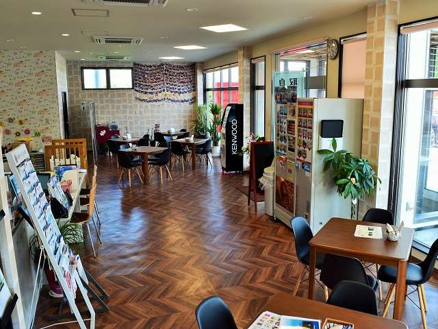 車楽館 届出済未使用車専門店