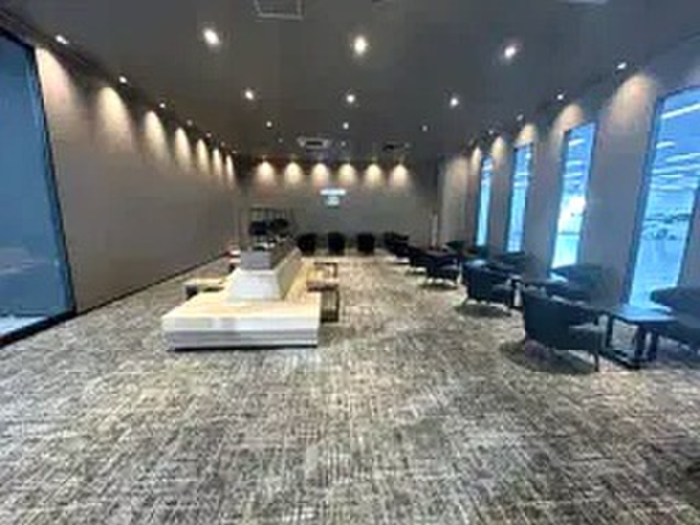 ガリバー羽生店