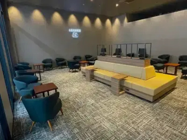 ガリバー香椎浜店