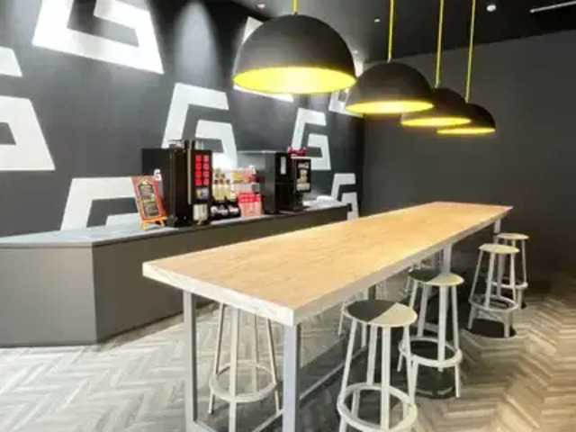 ガリバー那覇店