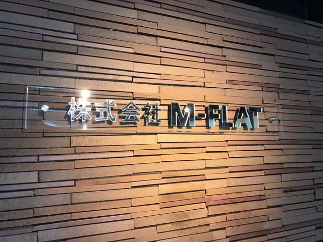 M-FLAT