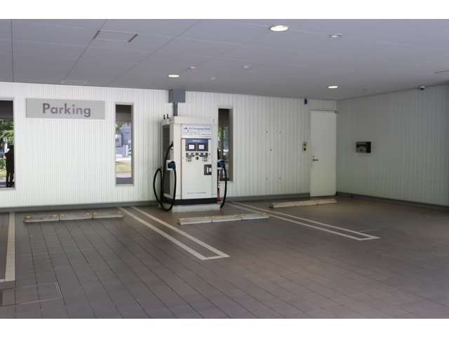 Volkswagen広島平和大通り