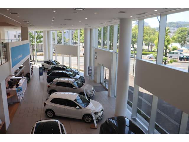 Volkswagen広島平和大通り