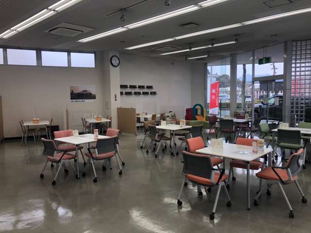 Honda Cars 中央高知 土佐道路店