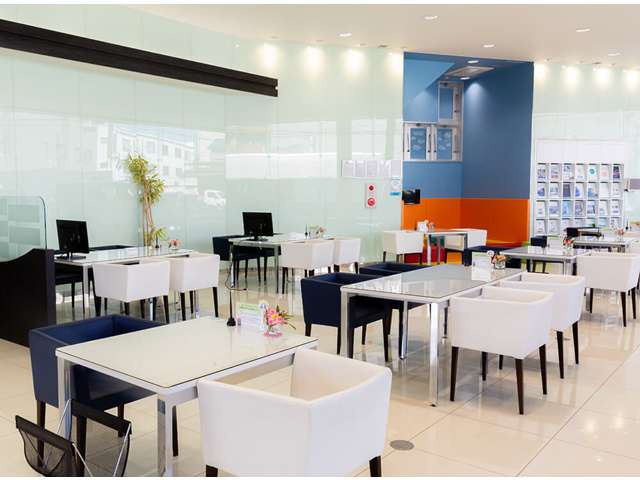 ホンダカーズ大阪 摂津店