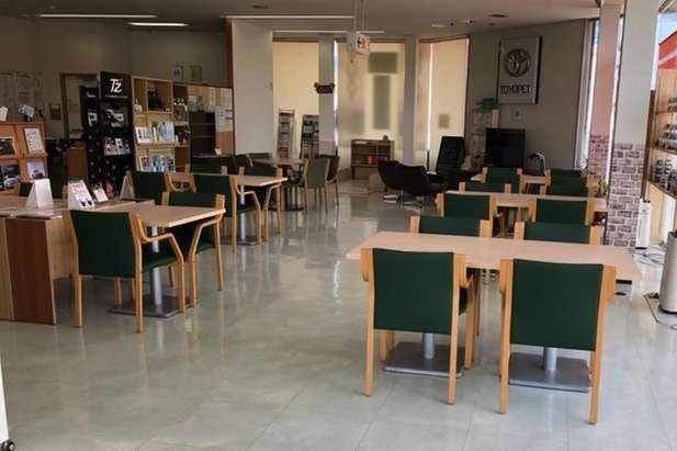 三重トヨペット(株) 員弁東員店