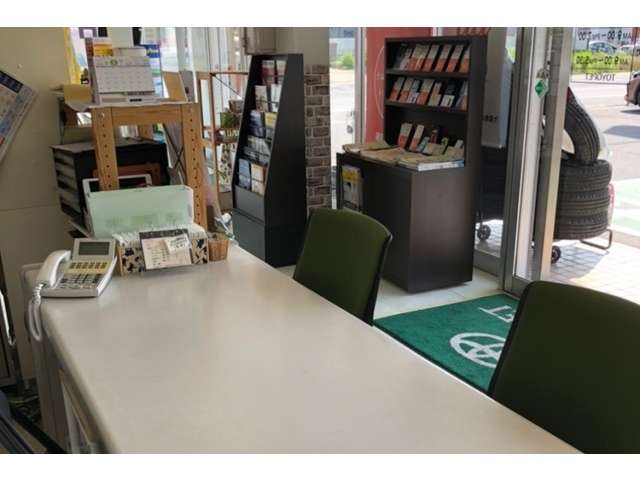 三重トヨペット(株) 員弁東員店