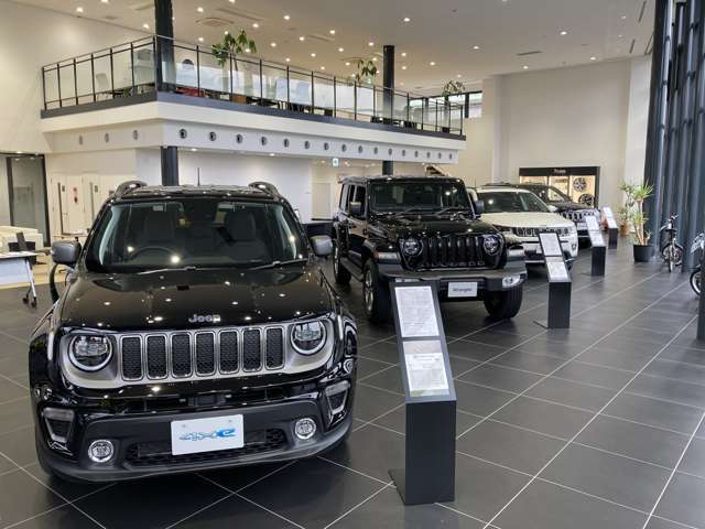 ジープ三重/中京クライスラー(株)