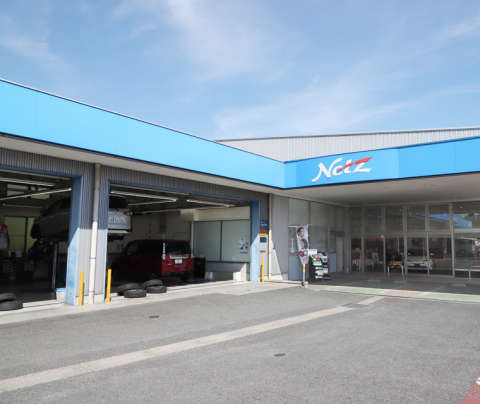 ネッツトヨタノヴェル三重(株) ネッツトヨタノヴェル三重 ネオポリス店