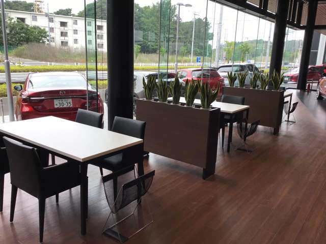 千葉マツダ おおたかの森店