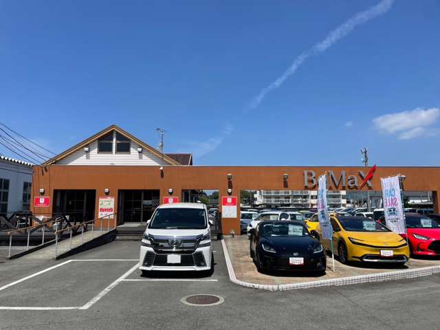 熊本トヨペット BeMaX 本店