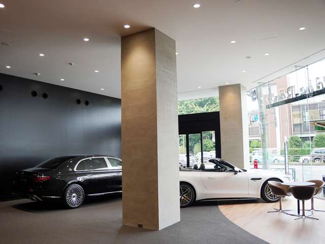 東京都 中野区の中古車販売店 メルセデス・ベンツ中野