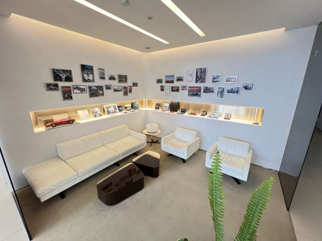 マセラティ江東