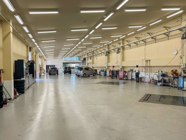 HondaCars尾張 春日井六軒屋店