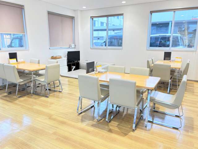 日産プリンス三重販売(株) U-Car四日市