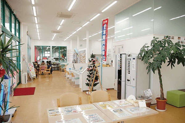 加藤自動車相談所 軽未使用車専門店 カラフル!国府店