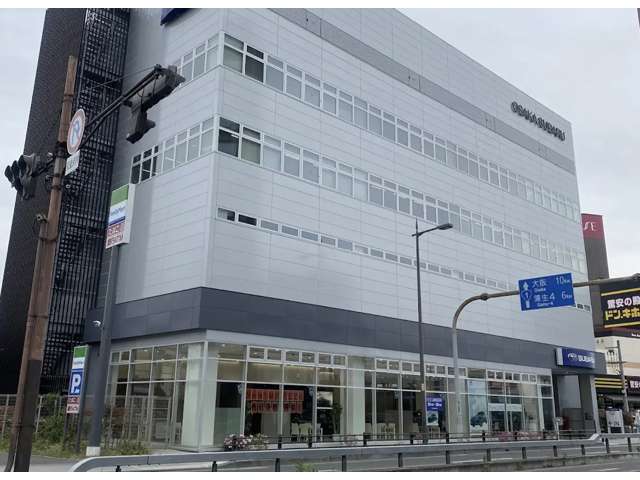 大阪スバル(株) 守口店